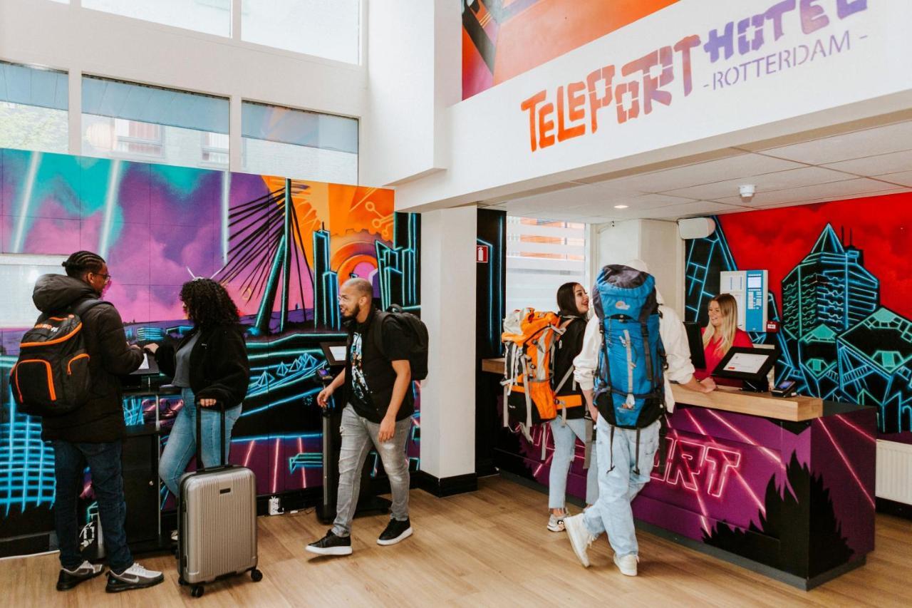 Rotterdam Teleport Hotel Esterno foto