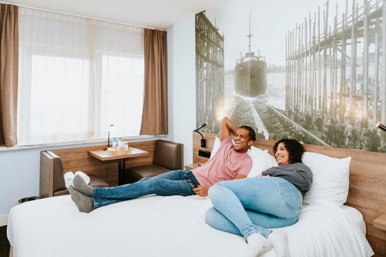 Rotterdam Teleport Hotel Esterno foto